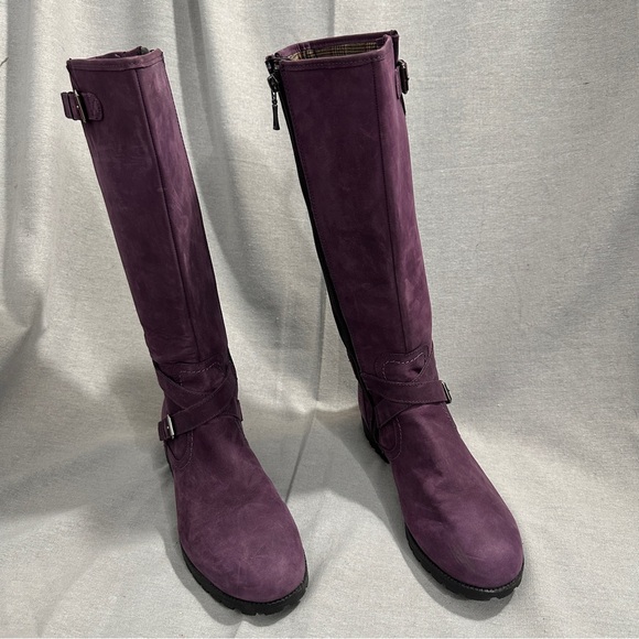 Hotter Belle knee high low heeled suede boots, purple, sz 9.5, lug soles - Picture 2 of 10